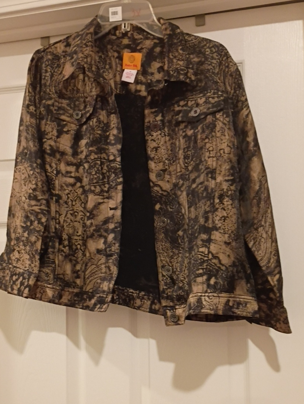 Women's Printed Denim Jacket - Black & Tan